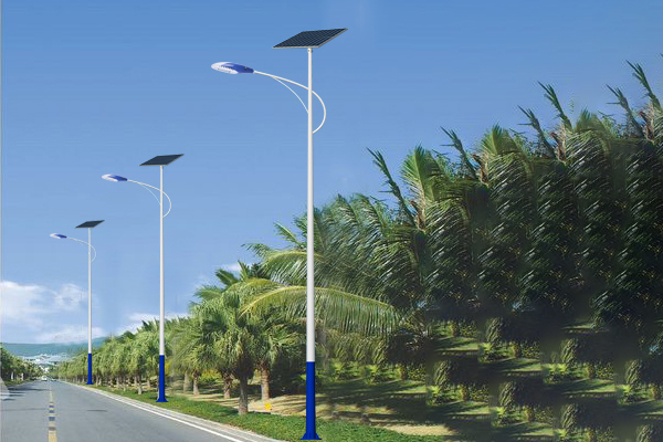新城镇太阳能路灯
