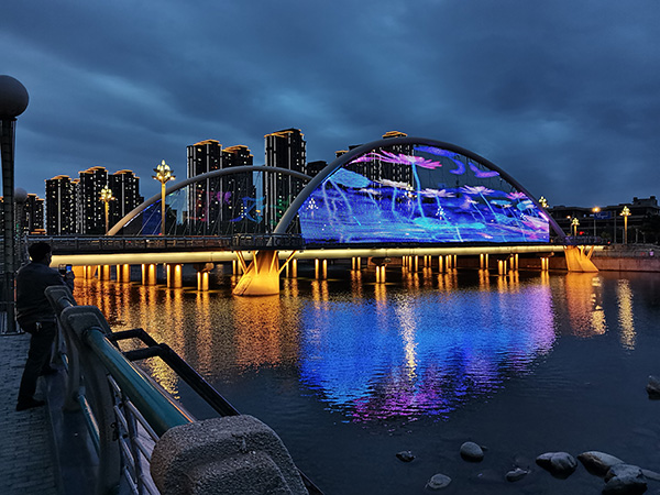 1742970194152440.jpg 新城镇河道亮化.jpg