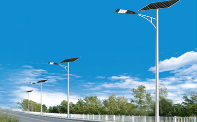 农村道路装新城镇太阳能路灯选多大瓦数实测 农村道路装新城镇太阳能路灯选多大瓦数实测